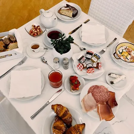 Hotel Meublè Tripoli