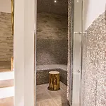 Meuble Tripoli Otel 3*